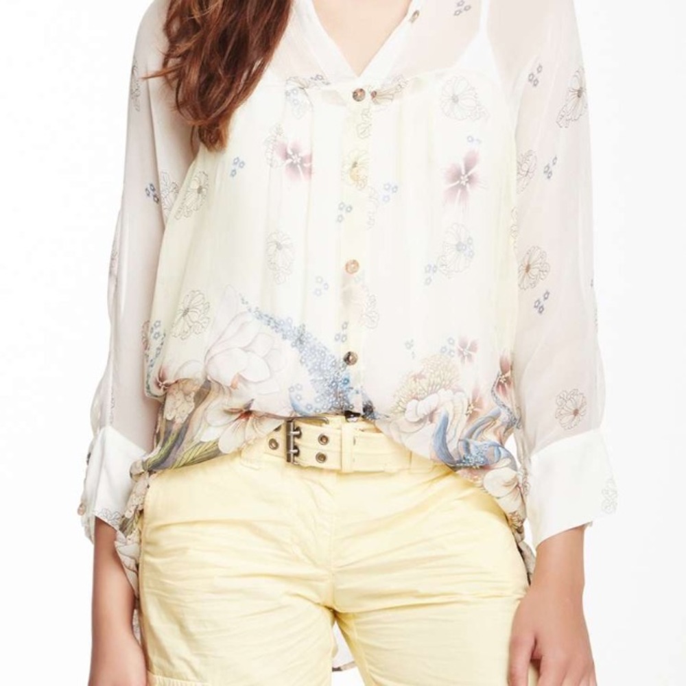 Bohemian flora print blouse